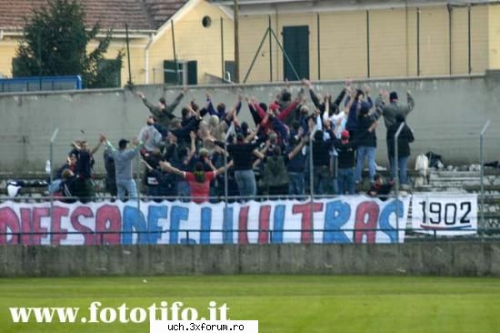 libertate pentru ultrasi