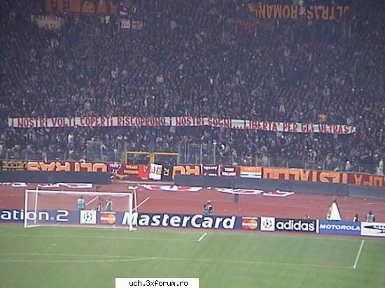 libertate pentru ultrasi