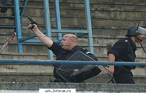Foto - 1_Admin - | A.C.A.B. - Muie garda |