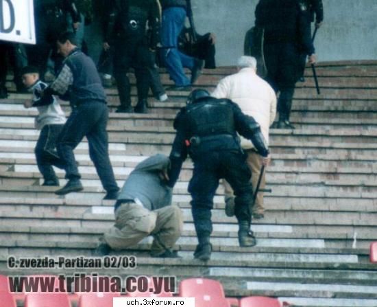 Foto - 1_Admin - | A.C.A.B. - Muie garda |