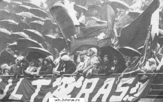 Foto alb-negru :) - 1_Admin - | Ultras |