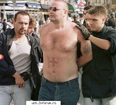 Hools - Foto portret - James Shayler - Leeds - | Hooligans |