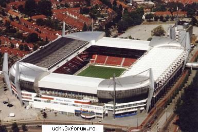 Stadioane in Europa - Philips Stadion - PSV Eindoven - | Orice - Muie presa |